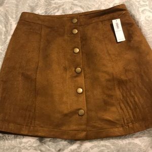NWT old navy suede skirt - perfect for fall